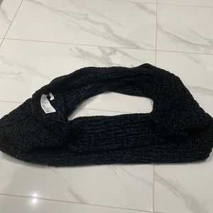 Aldo scarf / wrap
